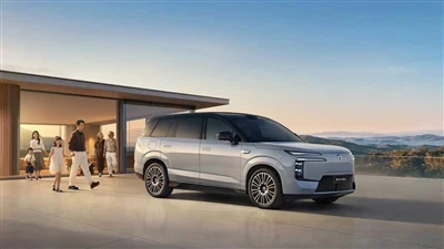 Нова кола-BYD Denza N8L официално лансирана: Луксозен SUV с три-мотора